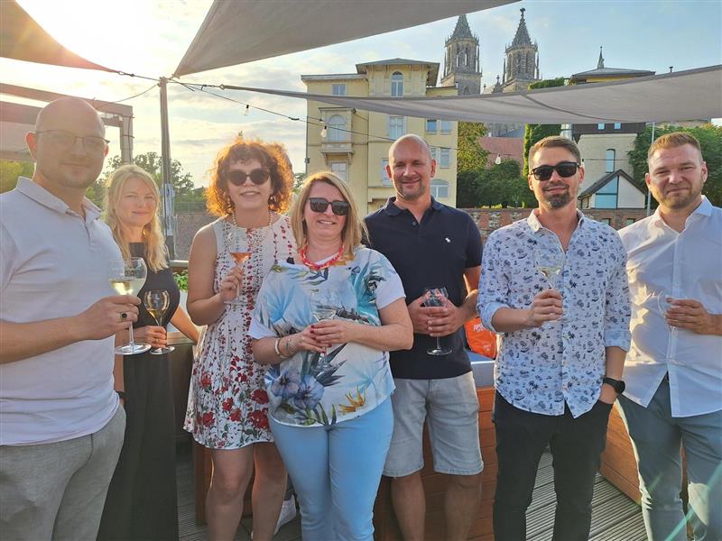 eb183505 828e 47a4 a79b a1b7f0440fde